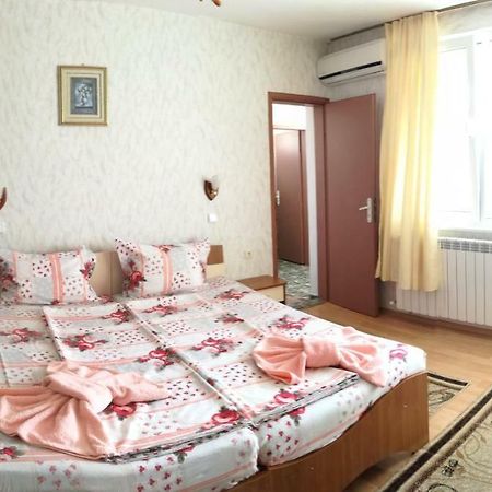 Anele,Kiten Hotel Kiten  Bagian luar foto
